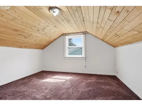 3115 SW Illinois Street Portland OR 97239