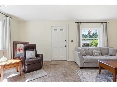 3115 SW Illinois Street Portland OR 97239