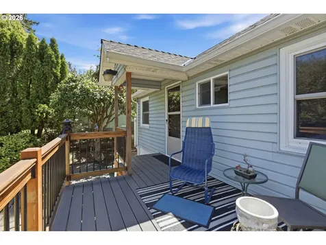 3115 SW Illinois Street Portland OR 97239
