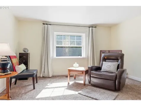 3115 SW Illinois Street Portland OR 97239