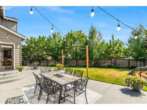 1100 SE Walter Circle Troutdale OR 97060