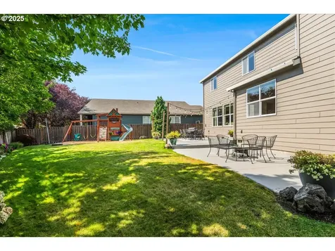 1100 SE Walter Circle Troutdale OR 97060