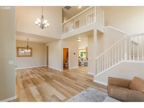 1100 SE Walter Circle Troutdale OR 97060