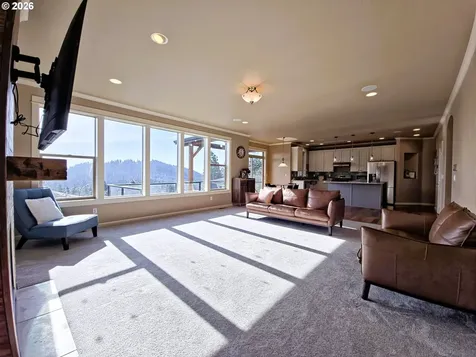 11556 SE Cascade View Drive Happy Valley OR 97086