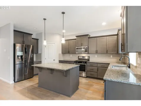 11369 NW 325th Avenue North Plains OR 97133