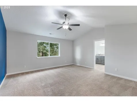 11369 NW 325th Avenue North Plains OR 97133