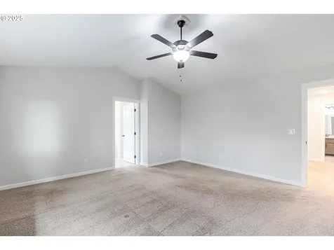 11369 NW 325th Avenue North Plains OR 97133