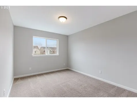 11369 NW 325th Avenue North Plains OR 97133