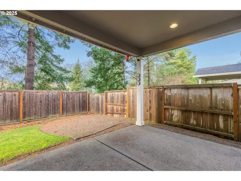 11369 NW 325th Avenue North Plains OR 97133