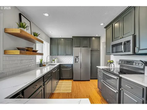 432 Meadow View Road Forest Grove OR 97116