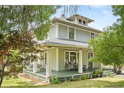 4919 NE 18th Avenue Portland OR 97211
