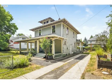 4919 NE 18th Avenue Portland OR 97211