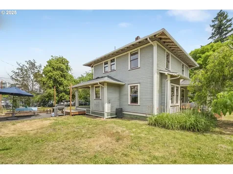 4919 NE 18th Avenue Portland OR 97211