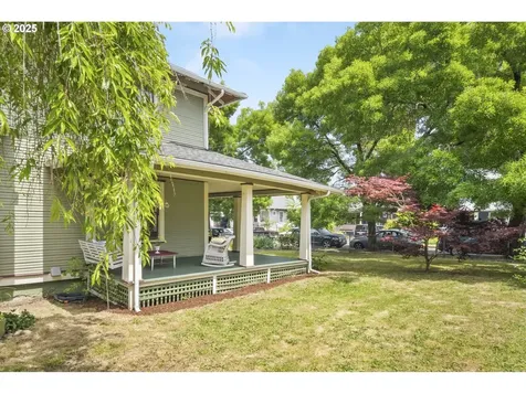 4919 NE 18th Avenue Portland OR 97211