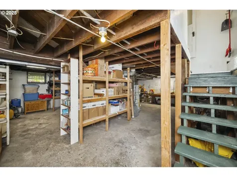 4919 NE 18th Avenue Portland OR 97211