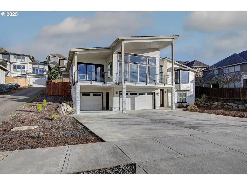 1920 NW Klickitat Street Camas WA 98607