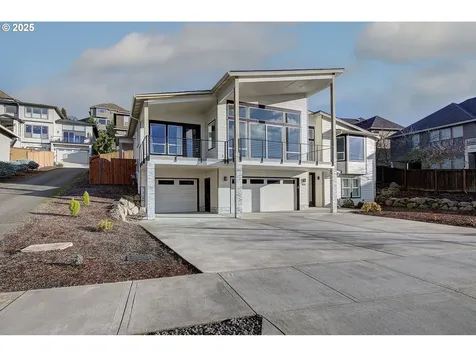 1920 NW Klickitat Street Camas WA 98607