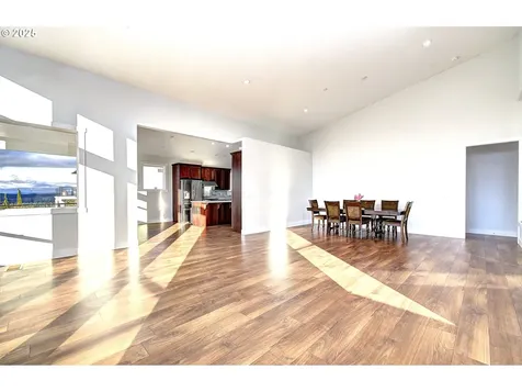 1920 NW Klickitat Street Camas WA 98607
