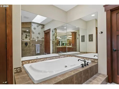 2316 NW 379th Street La Center WA 98629