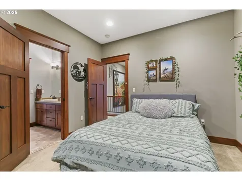2316 NW 379th Street La Center WA 98629