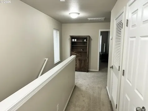 4564 SE Olivewood Street Hillsboro OR 97123