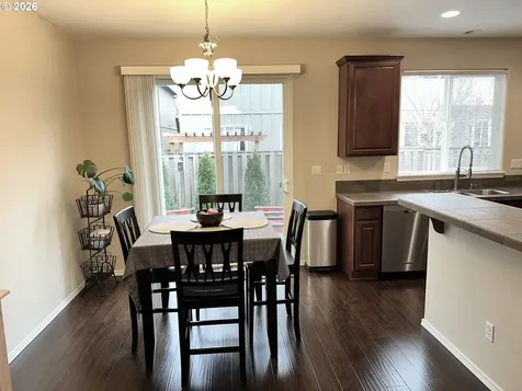 4564 SE Olivewood Street Hillsboro OR 97123