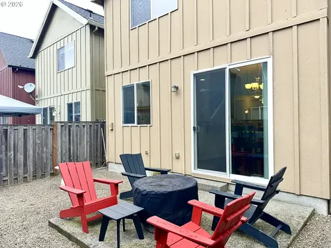 4564 SE Olivewood Street Hillsboro OR 97123