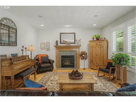 11864 SE Hunter Drive Happy Valley OR 97086