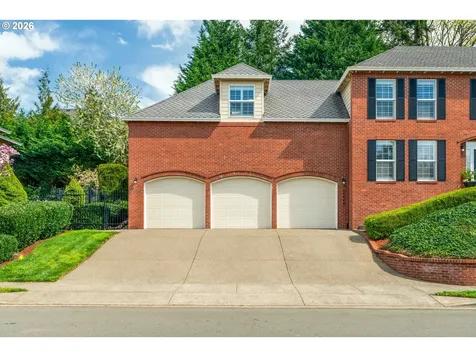11864 SE Hunter Drive Happy Valley OR 97086