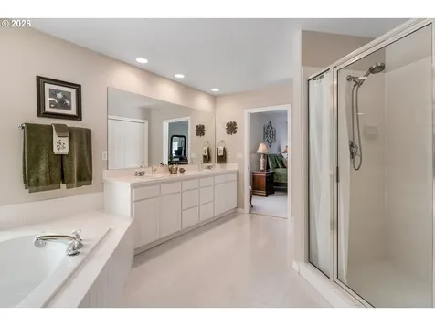 11864 SE Hunter Drive Happy Valley OR 97086