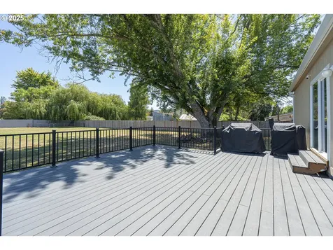 14625 SE 1st Street Mcminnville OR 97128