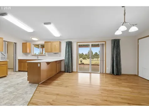 11122 SW Peninsula Drive Terrebonne OR 97760