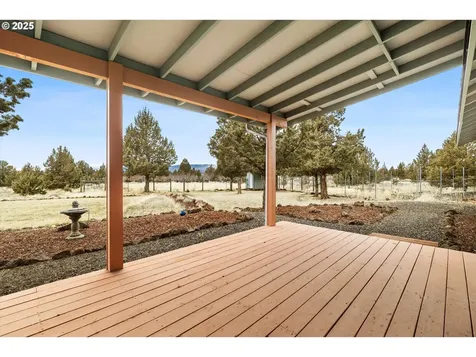 11122 SW Peninsula Drive Terrebonne OR 97760