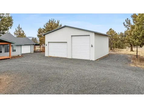 11122 SW Peninsula Drive Terrebonne OR 97760
