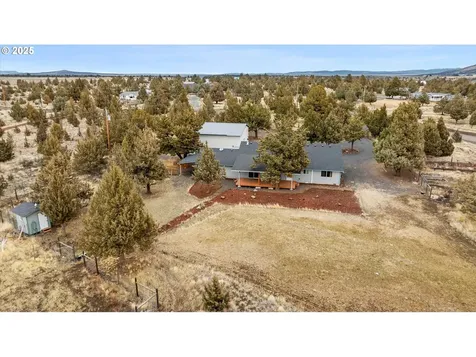 11122 SW Peninsula Drive Terrebonne OR 97760