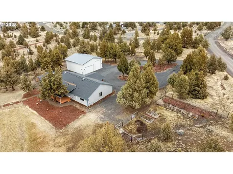 11122 SW Peninsula Drive Terrebonne OR 97760