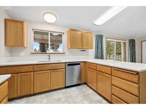11122 SW Peninsula Drive Terrebonne OR 97760