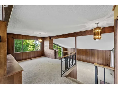 795 14th Avenue Coos Bay OR 97420