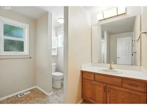 16008 SE 31st Circle Vancouver WA 98683