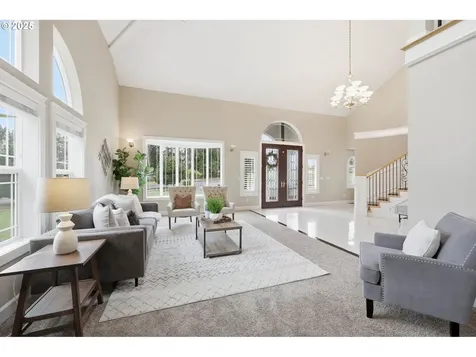 15425 NW 21st Avenue Vancouver WA 98685