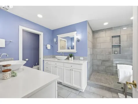 15425 NW 21st Avenue Vancouver WA 98685