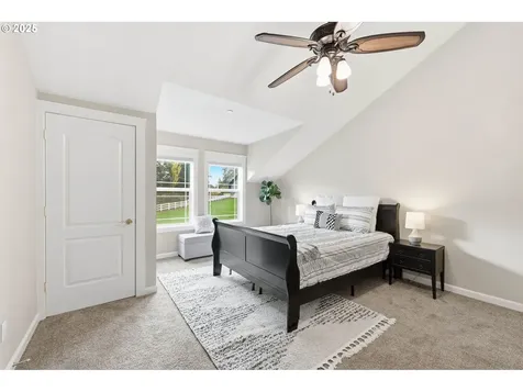 15425 NW 21st Avenue Vancouver WA 98685