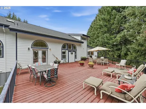 15425 NW 21st Avenue Vancouver WA 98685