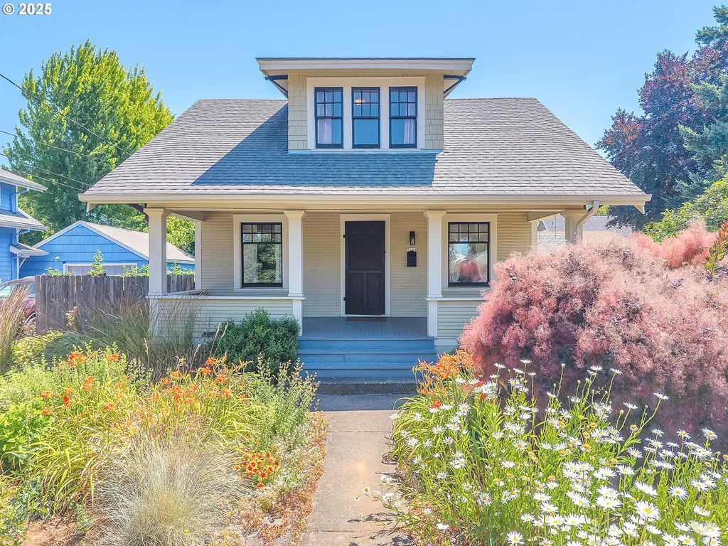 3104 SE 54th Avenue Portland OR 97206