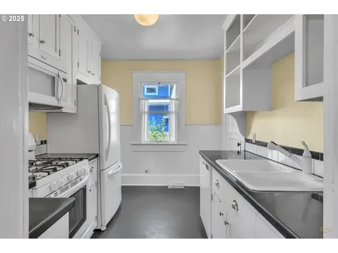 3104 SE 54th Avenue Portland OR 97206