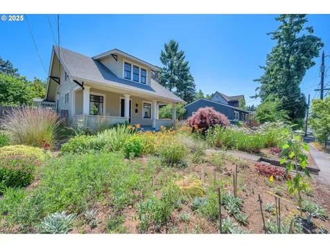 3104 SE 54th Avenue Portland OR 97206