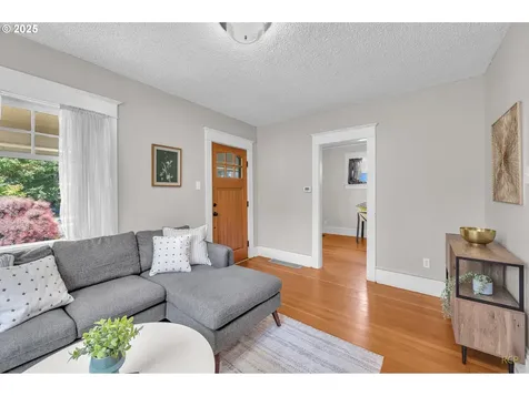 3104 SE 54th Avenue Portland OR 97206