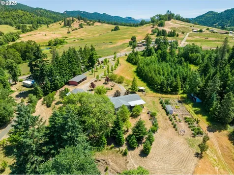 982 Reston Road Roseburg OR 97471