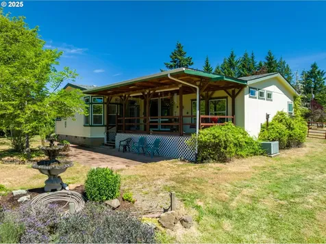 982 Reston Road Roseburg OR 97471