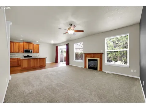 1339 Breckenridge Drive Junction City OR 97448